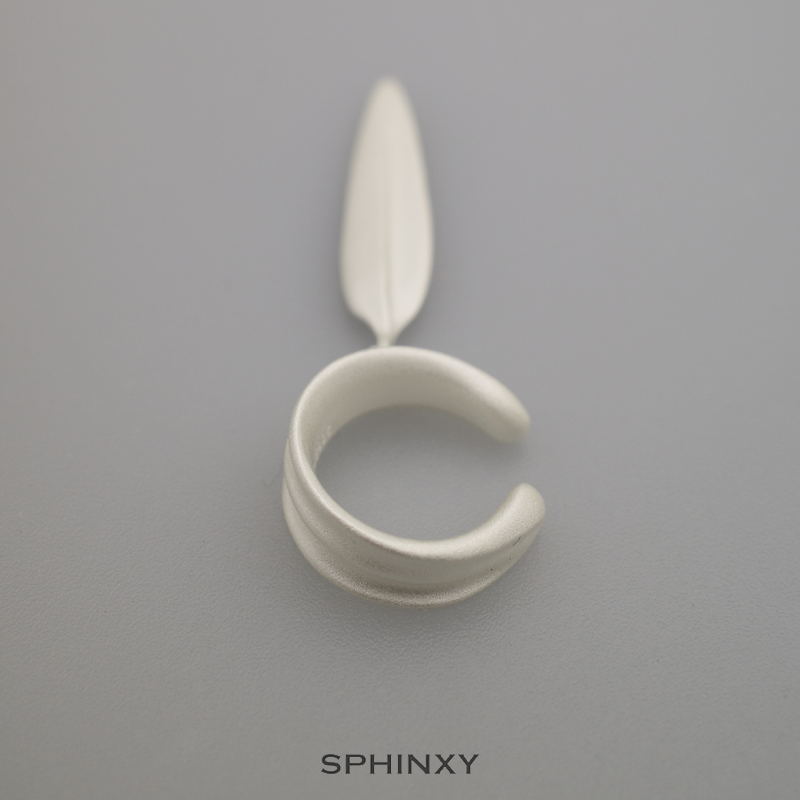 PETIOLE EAR CUFF