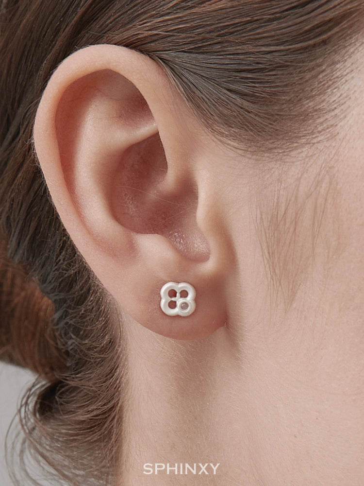 LATTICE PANEL EARRINGS
