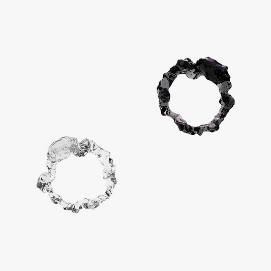 CARVED RESIN SOLITAIRE RING